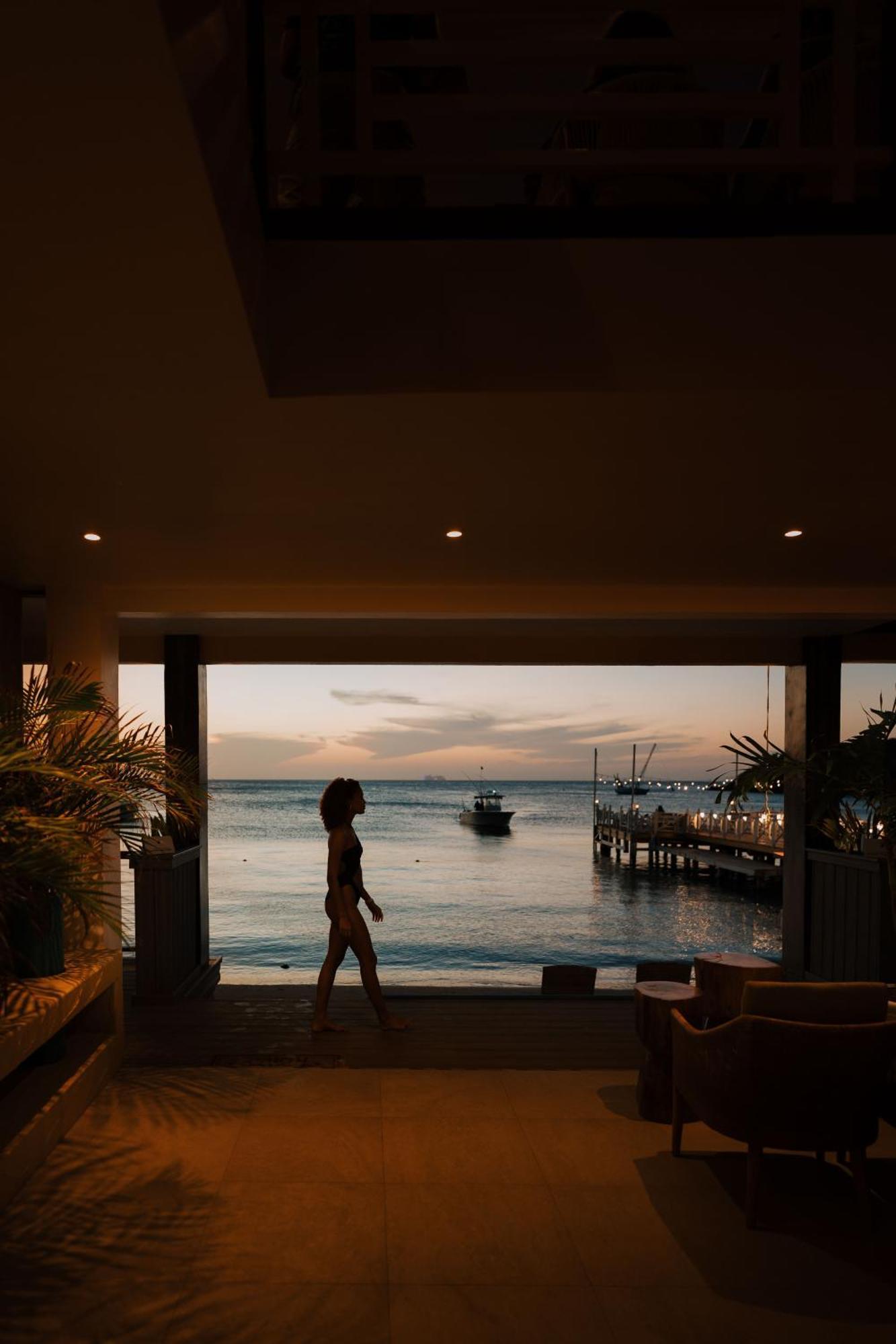 The Beach House Boutique Hotel West End Esterno foto
