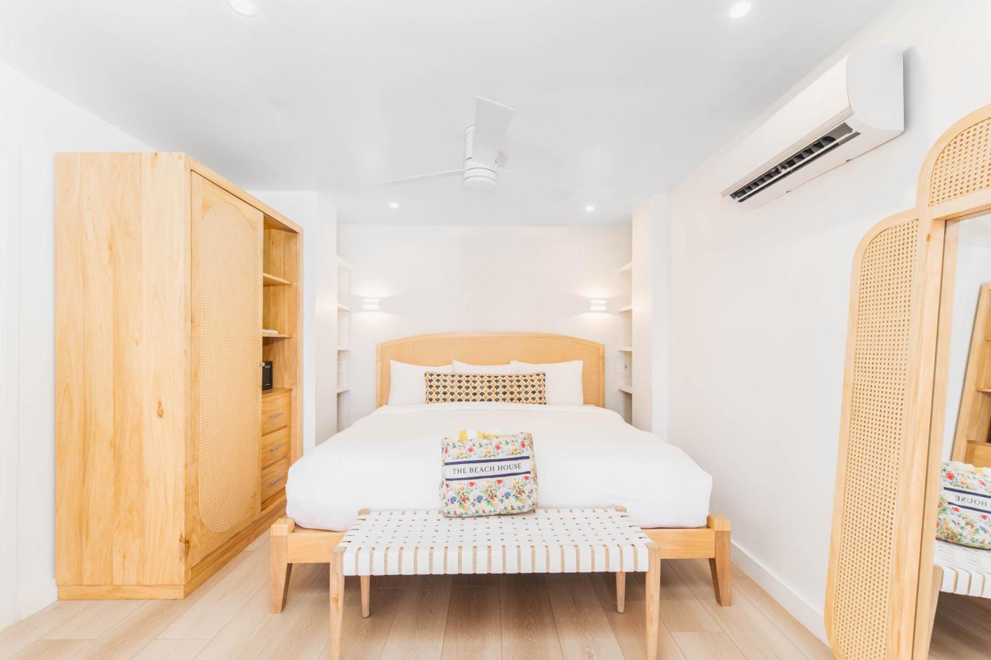 The Beach House Boutique Hotel West End Esterno foto
