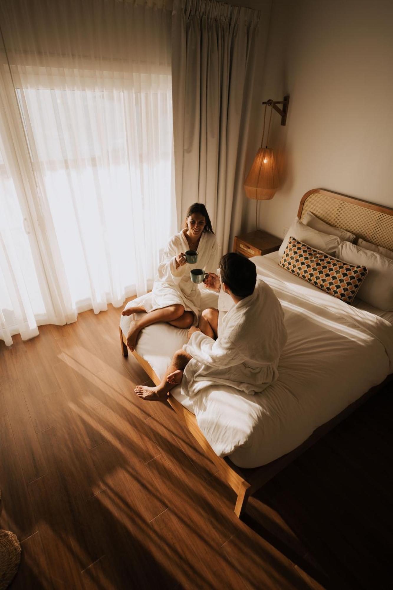 The Beach House Boutique Hotel West End Esterno foto