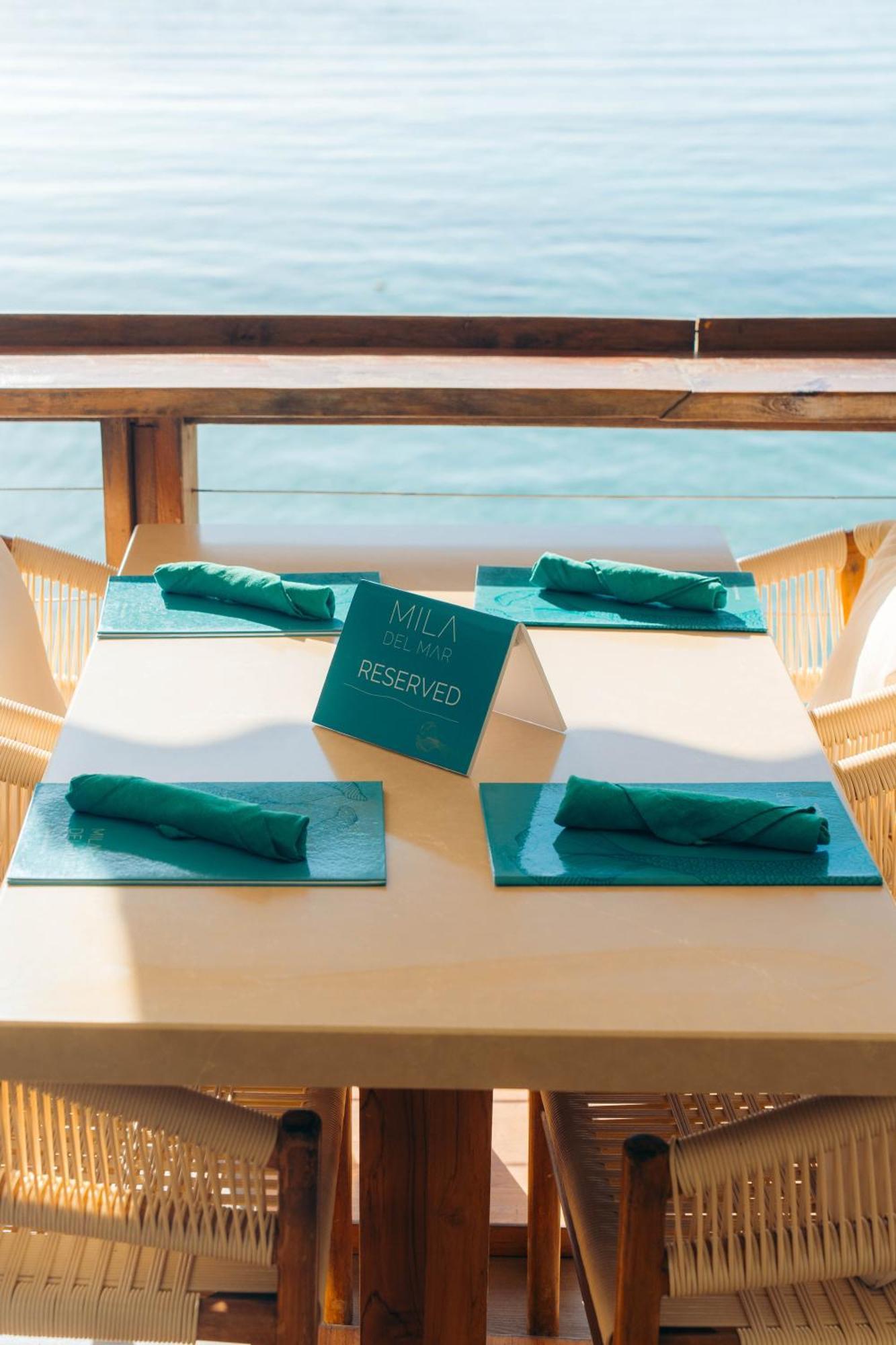 The Beach House Boutique Hotel West End Esterno foto